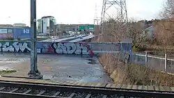 De extra ruimte op de brug over de E18.