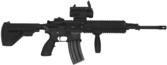 Een HK416N van het Noorse leger met Aimpoint Comp4-vizier en handgreep aan de voorkant