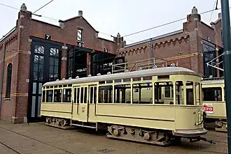 "Salonwagen" van de Haagse "Gele Tram", gebouwd door Allan in 1924.