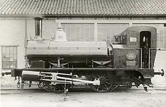 Locomotief 906 bij Werkspoor.