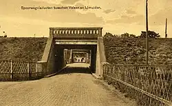 Spoorwegviaducten bij Station Velsen; circa 1915.
