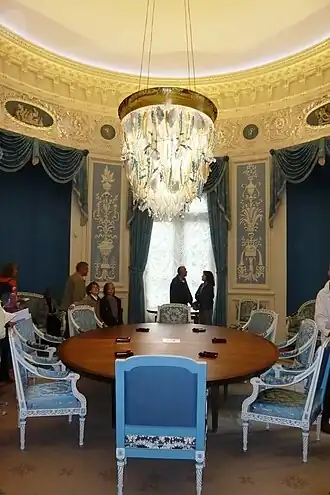 kroonluchter voor Paviljoen Welgelegen