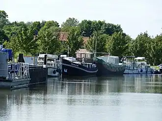 Binnenhaven Bissert-Hatskirchen op het Canal des houillères de la Sarre