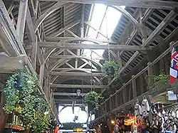 De overdekte markt Étretat