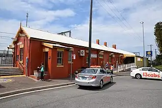 Taxi bij station Hamilton