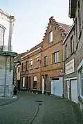 Drie gekoppelde stadswoningen