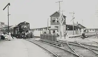 Station Hammels met trein en seinhuis (circa 1910)