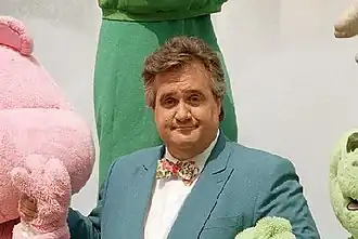 Han Peekel in een uitzending van Wordt vervolgd