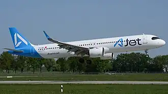 Een Airbus A321neo van AJet
