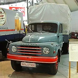 Hanomag L28