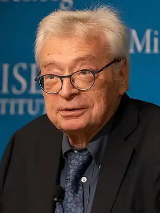 Hoppe in 2024