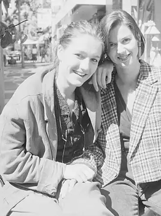 Harriette Stroet en Germaine Hulsbosch in 1990