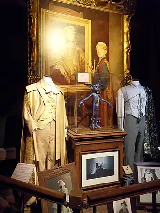 Kledij en schilderijen van Gladianus Smalhart