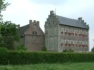 Kasteel Het Geudje, achtergevel