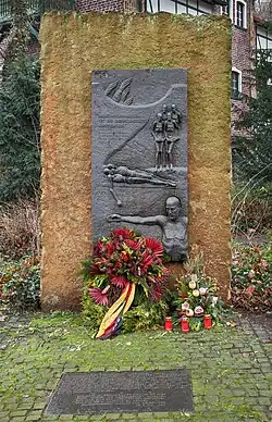 Gedenkplaquette KZ-buitenkamp Porta Westfalica