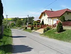 Huis aan de noordkant van het dorp (2011)