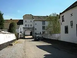 Kasteel van Horne met kasteelhoeve en park