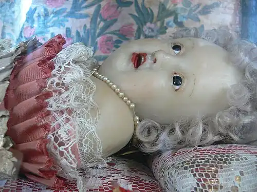 Wassen kindje, detail