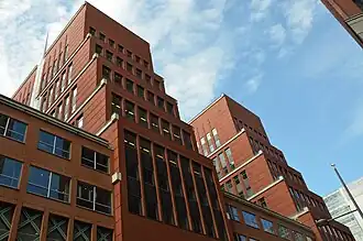 Helicon gezien vanaf de Turfmarkt