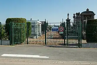 Toegang tot de begraafplaats