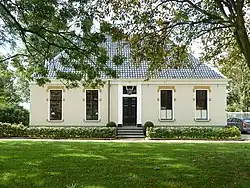 Hervormde pastorie (middeleeuwen, verbouwd in 1540 en 1764) (2010)