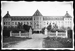 Toneelspel in het openluchttheater van de Heerderberg ca.1925