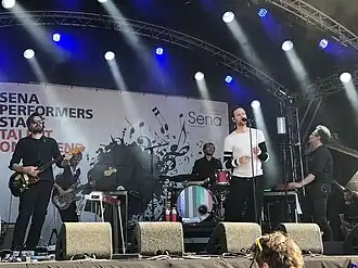 Het Zesde Metaal tijdens een optreden op het Bevrijdingsfestival 2018 in Utrecht.