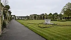 Hever Castle - tuin, loggia en meer