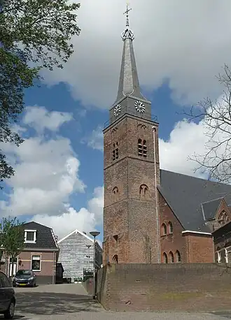 De toren van de Maartenskerk