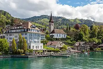 Hotel Bellevue en Hervormde kerk