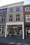 Winkel-woonhuis in Eclecticisme stijl