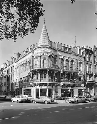 Amsteldijk 25 (1980) als autoshowroom