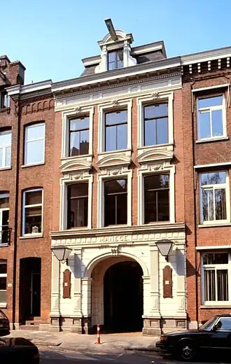Ingang aan de Vondelstraat
