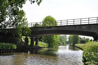 Waardsebrug, gezien vanaf het jaagpad langs de Hollandse IJssel