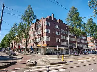 Rechts Heemstedestraat, links Hoofddorpplein (juni 2017)