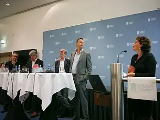 Debat tussen hoofdredacteuren in zaal 'Wandelganger' (2011)