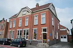 Voormalig post- en telegraafkantoor uit 1916[4]