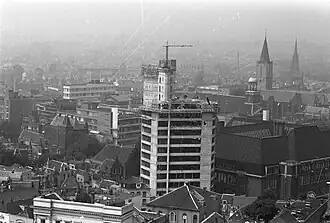 Bouw van de Neudeflat in juni 1961