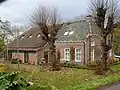 Vervenersboerderij Voorm. vervenersboerderij in ambachtelijk-traditionele bouwtrant