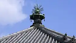 Yumedono dakdecoratie