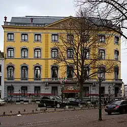 De vierde verdieping (2005) zichtbaar op enige afstand (foto 2022)