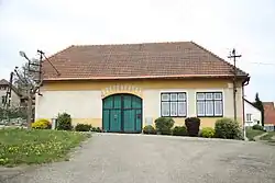 Huis in het dorp (2018)