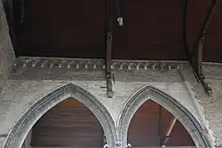 Houten apostelbeelden