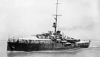 Hr. Ms. Soenda met genodigden in 1930