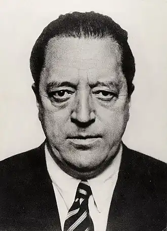 Ludwig Mies van der Rohe in 1934
