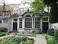 Het tuinhuis.