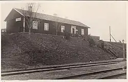 De halte in de jaren twintig