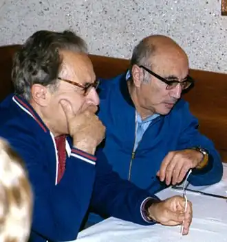Zeldovitsj (rechts) met Iosif Sjklovski in 1977