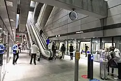 De standaard indeling met roltrappen (station Christianshavn)