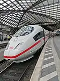ICE 3 op Köln Hbf richting Frankfurt